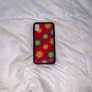 Smiley flower Iphone XR wildflower case